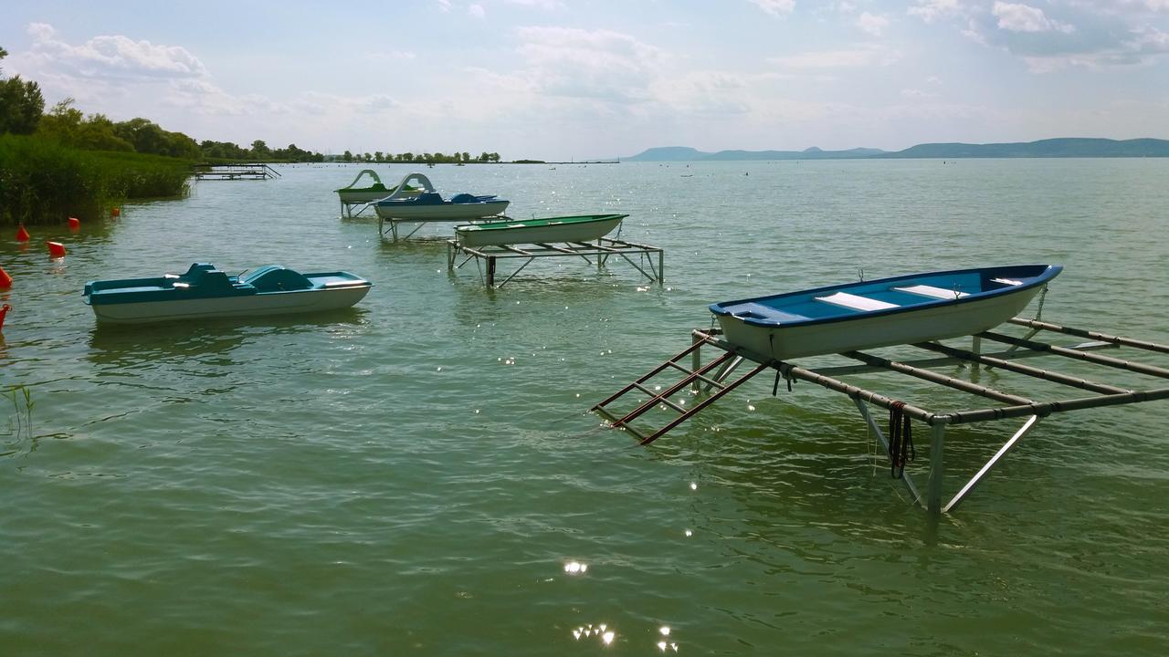 Hotel Otp Balatonszárszó المظهر الخارجي الصورة